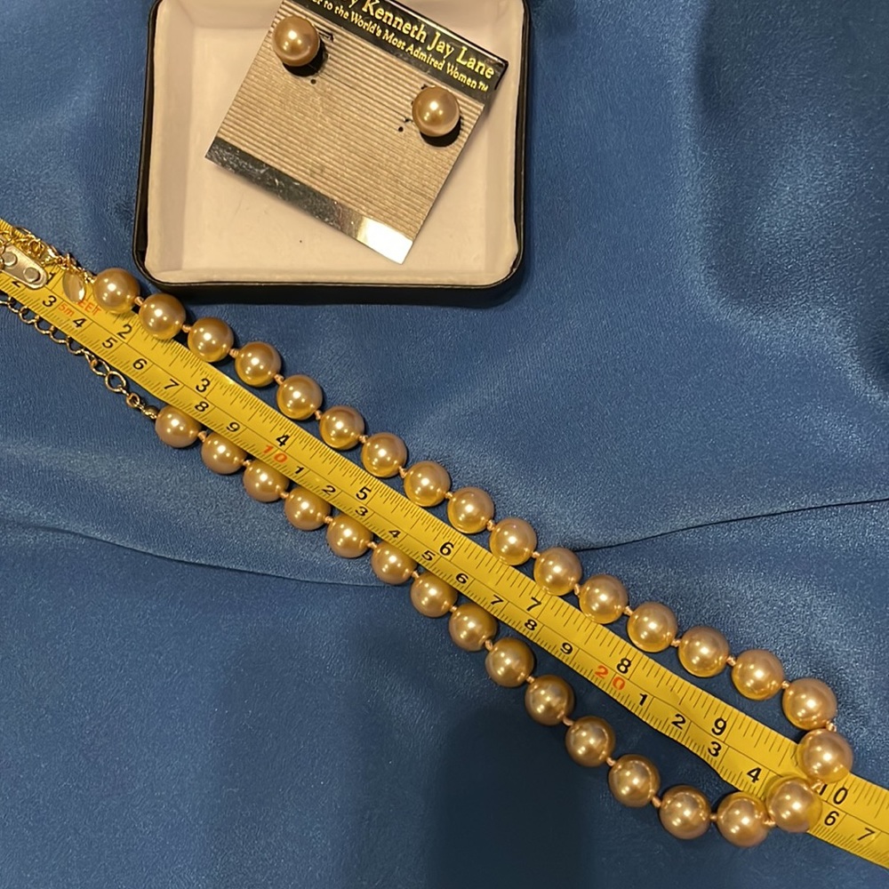 Kenneth Jay Lane Designer Faux Pearl Champagne Co… - image 6